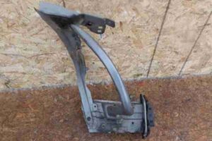 Изображение товара 16851 - 00016851 chetvert perednyaya pravaya Ford Scorpio 3