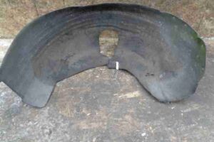 Изображение товара 16892 - 00016892 podkrylok zadnij levyj Toyota Carina E 3