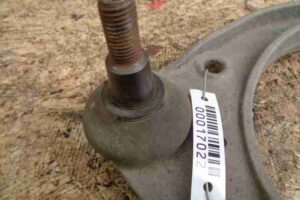 Изображение товара 17022 - 00017022 rychag perednij pravyj verkhnij Toyota Corolla Matrix 2