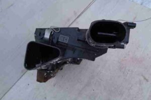 Изображение товара 17242 - 00017242 korpus vozdushnogo filtra BMW X5 1