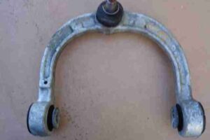 Изображение товара 17243 - 00017243 rychag perednij levyj verkhnij Ford Transit Connect