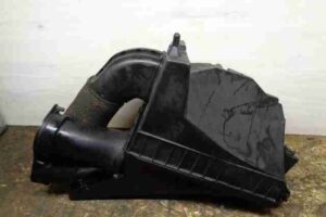 Изображение товара 17376 - 00017376 korpus vozdushnogo filtra Chevrolet Lumina 1