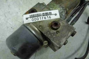 Изображение товара 17616 - 00017616 motorchik (nasos) podema kryshki bagazhnika Ford Transit Connect 1