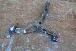 Изображение товара 17671 - 00017671 rychag perednij levyj nizhnij Ford Transit Connect 2