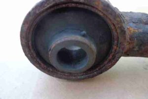 Изображение товара 18083 - 00018083 rychag perednij pravyj verkhnij Renault Laguna 2