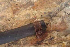 Изображение товара 18281 - 00018281 trubka gidrousilitelya Ford Escort 2