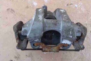 Изображение товара 18702 - 00018702 support zadnij levyj Ford Scorpio 3