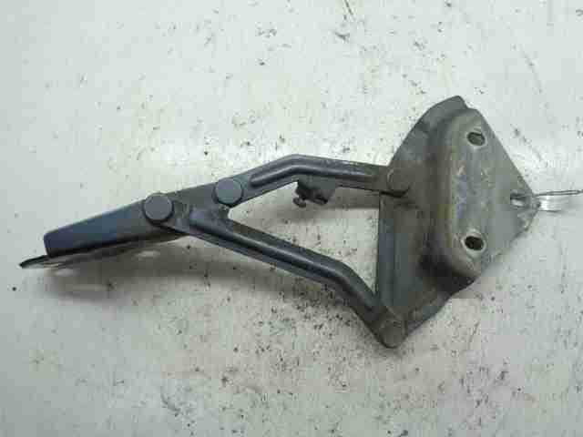 Изображение товара 18743 - 00018743 petlya kapota levaya Toyota Corolla Matrix