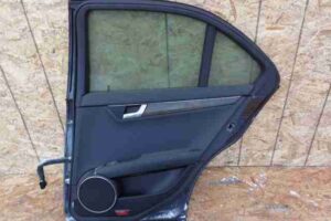 Изображение товара 18789 - 00018789 dver zadnyaya pravaya Honda Ridgeline 1