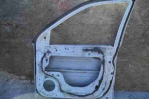 Изображение товара 18966 - 00018966 dver perednyaya pravaya 2