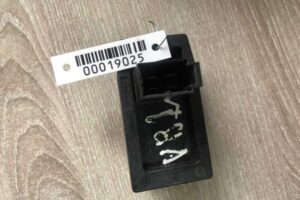 Изображение товара 19025 - 00019025 rezistor otopitelya Dodge Nitro 3