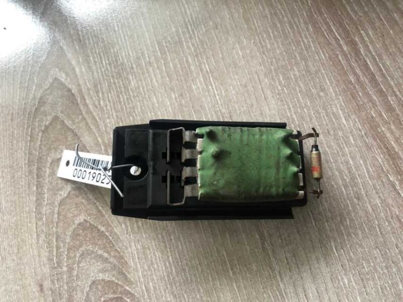 Изображение товара 19025 - 00019025 rezistor otopitelya Dodge Nitro