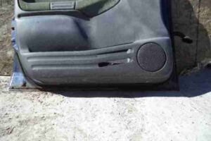 Изображение товара 19370 - 00019370 dver perednyaya levaya Porsche Macan 2