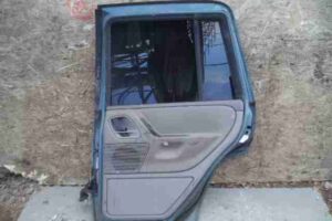 Изображение товара 19902 - 00019902 dver zadnyaya pravaya 1