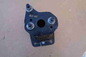 Изображение товара 19903 - 00019903 kronshtejn usilitelya perednego bampera Renault Laguna 1