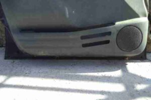 Изображение товара 19917 - 00019917 dver perednyaya levaya Porsche Macan 3