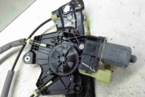 Изображение товара 20274 - 00020274 steklopodemnik perednij levyj 