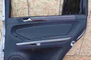 Изображение товара 20624 - 00020624 dver zadnyaya pravaya Ford Expedition 1