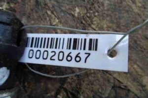 Изображение товара 20667 - 00020667 amortizator kryshki bagazhnika Toyota Carina E 2