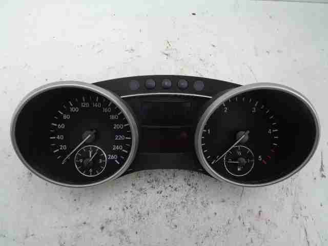 Изображение товара 20700 - 00020700 schitok priborov Ford Escort