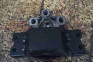 Изображение товара 20767 - 00020767 podushka krepleniya kpp Volkswagen T4 3