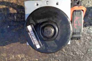 Изображение товара 21196 - 00021196 blok ABS Land Rover Range Rover Sport 2
