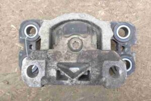 Изображение товара 21251 - 00021251 podushka krepleniya dvigatelya Volvo 440 3