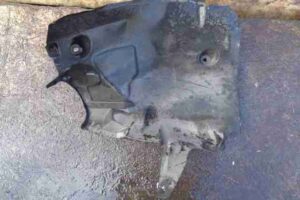 Изображение товара 21293 - 00021293 podkrylok perednij levyj Honda Ridgeline 1