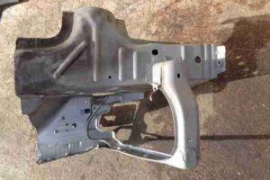 Изображение товара 21349 - 00021349 chetvert perednyaya pravaya Volvo XC70 3