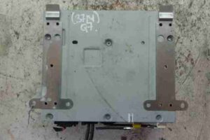 Изображение товара 21351 - 00021351 blok upravleniya priema signala magnitoly 