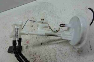 Изображение товара 21651 - 00021651 datchik urovnya topliva Toyota 4Runner