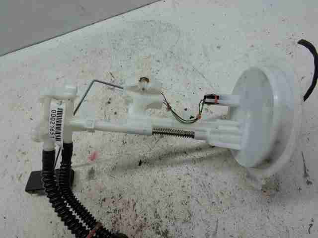 Изображение товара 21651 - 00021651 datchik urovnya topliva Toyota 4Runner