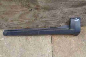 Изображение товара 21712 - 00021712 porog plastikovyj pravyj 