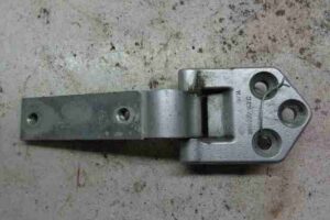 Изображение товара 22057 - 00022057 petlya dveri zadnyaya Toyota 4Runner 1