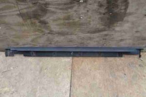 Изображение товара 22132 - 00022132 porog plastikovyj levyj Hyundai Matrix 1