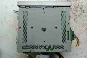 Изображение товара 22210 - 00022210 proigryvatel DVD Chrysler Sebring 2