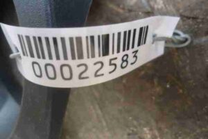 Изображение товара 22583 - 00022583 kryshka dvigatelya dekorativnaya Ford Maverick 1