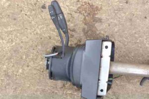 Изображение товара 00022735sep1 - 00022735sep1 pereklyuchatel podrulevoj (strekoza) Fiat Brava