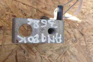 Изображение товара 22738 - 00022738 petlya dveri zadnyaya 2