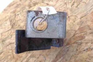 Изображение товара 22738 - 00022738 petlya dveri zadnyaya 3