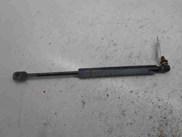 Изображение товара 22854 - 00022854 amortizator kapota Land Rover Range Rover Sport