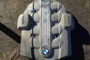 Изображение товара 22994 - 00022994 kryshka dvigatelya dekorativnaya 