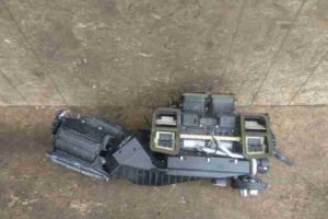 Изображение товара 23003 - 00023003 korpus otopitelya Ford Maverick 2