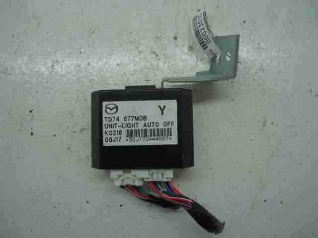 Изображение товара 23010 - 00023010 blok upravleniya svetom Citroen C5