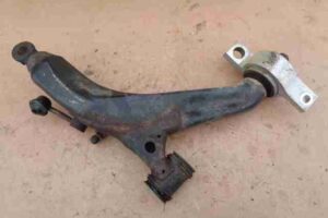 Изображение товара 23386 - 00023386 rychag perednij levyj nizhnij Chevrolet Trailblazer 1