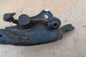 Изображение товара 23386 - 00023386 rychag perednij levyj nizhnij Chevrolet Trailblazer 3