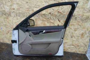 Изображение товара 23579 - 00023579 dver perednyaya pravaya Honda Ridgeline 4