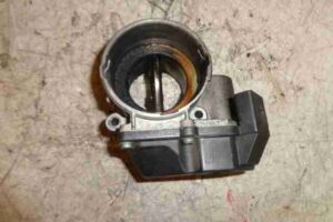 Изображение товара 23605 - 00023605 zaslonka drosselnaya Volvo S40 1