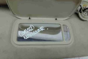 Изображение товара 23877 - 00023877 kozyrek solntsezaschitnyj Chrysler Sebring 2