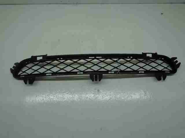 Изображение товара 24152 - 00024152 zaglushka (reshetka) v bamper